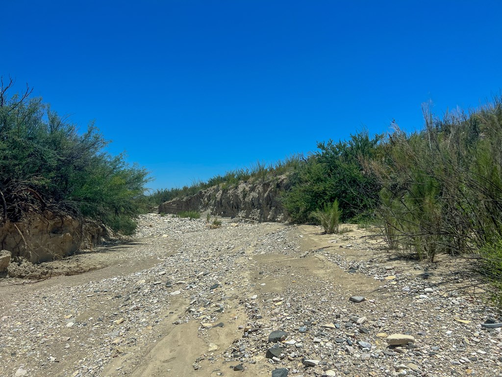 200 Stoneyton Road, Terlingua, Texas image 4