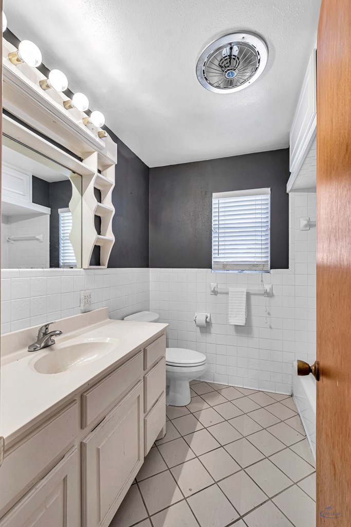 1800 Hughes St, Midland, Texas image 15