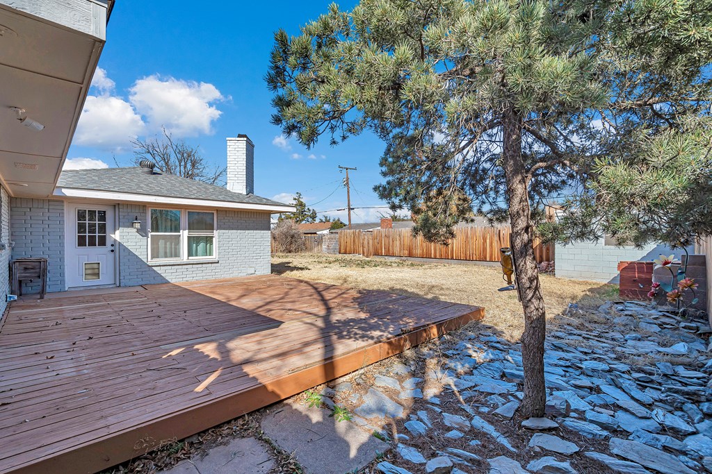 1800 Hughes St, Midland, Texas image 19