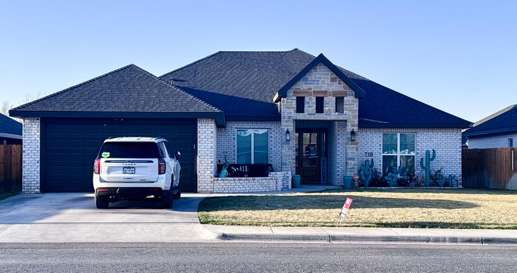 718 NW Ave K, Andrews, Texas image 1