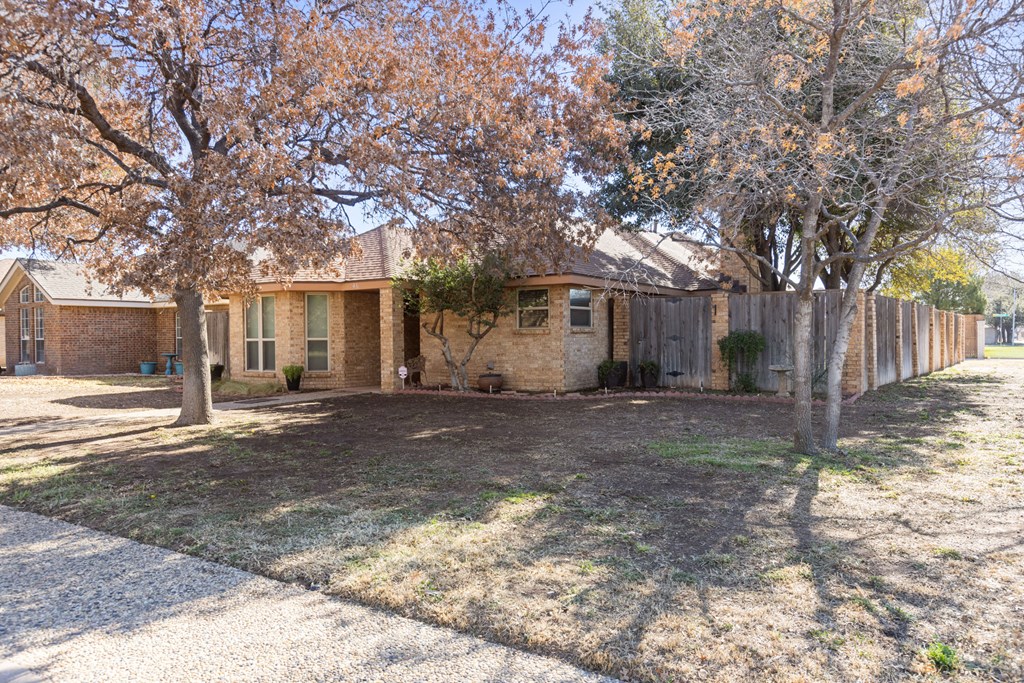 46 Cibola Court, Odessa, Texas image 2