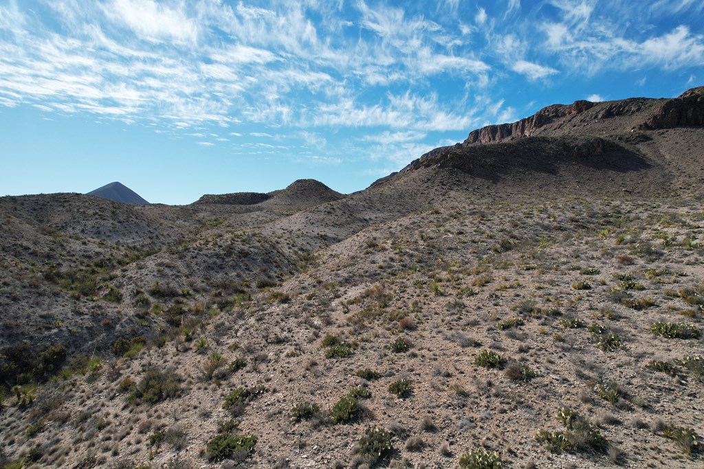 480 Kiss Avenue, Terlingua, Texas image 7