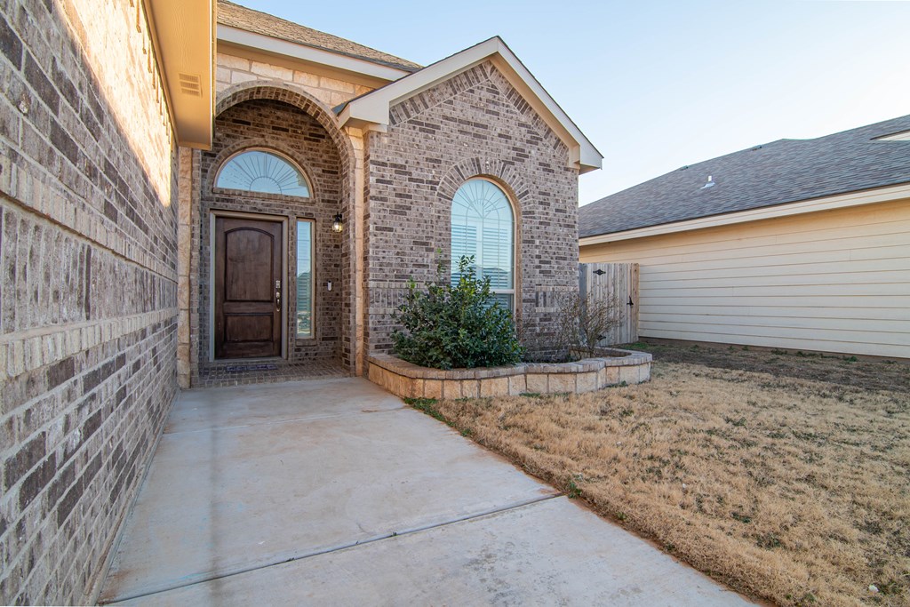 8330 E County Rd 114, Midland, Texas image 3