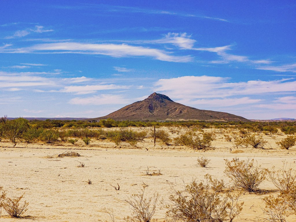 16027 Red Bluff Circle, Terlingua, Texas image 3