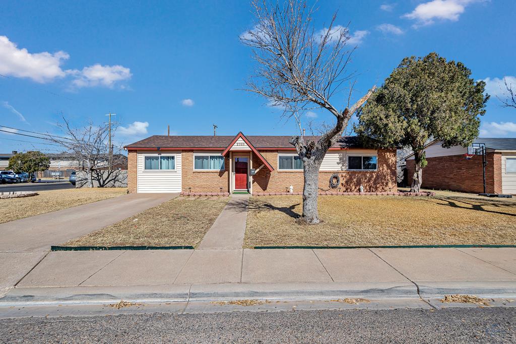 2701 E 10th St, Odessa, Texas image 1