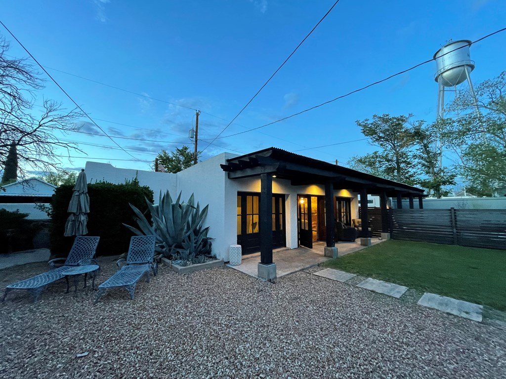 107 E Washington St, Marfa, New York image 18