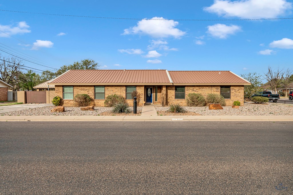 412 E 89th St, Odessa, Texas image 4