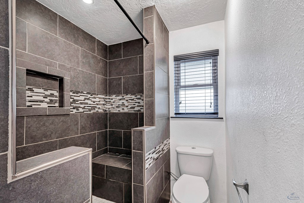 412 E 89th St, Odessa, Texas image 40