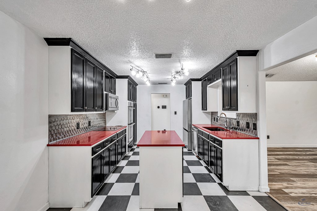 412 E 89th St, Odessa, Texas image 19