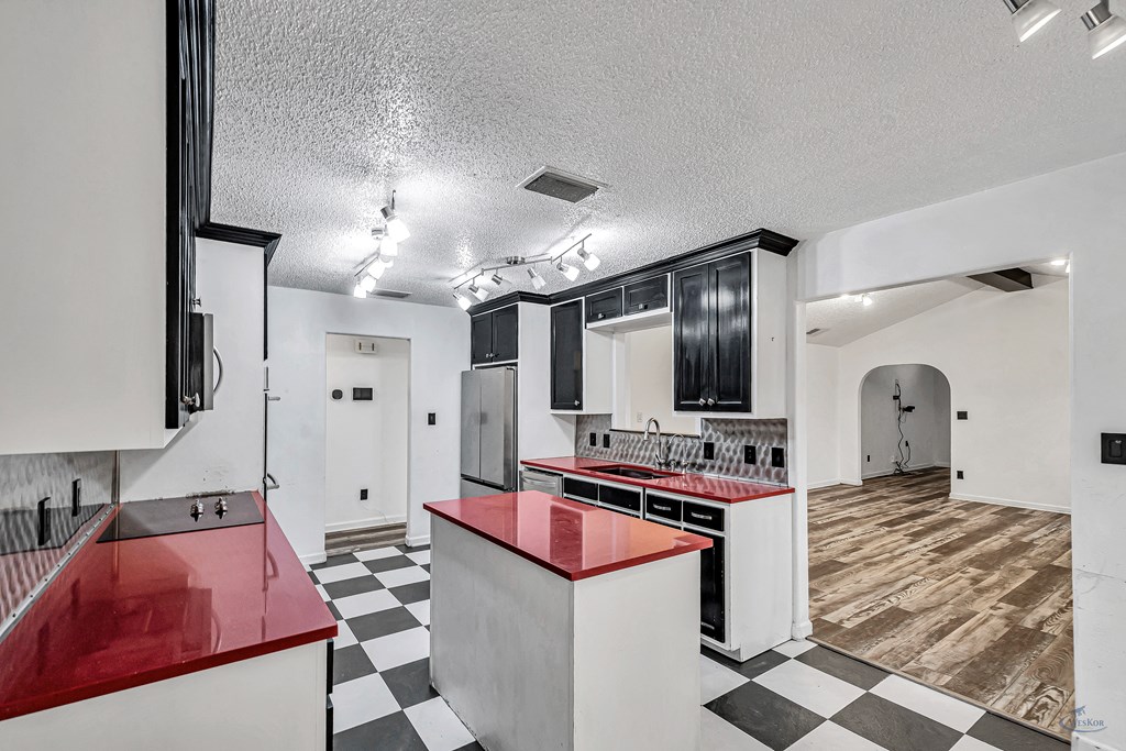 412 E 89th St, Odessa, Texas image 18