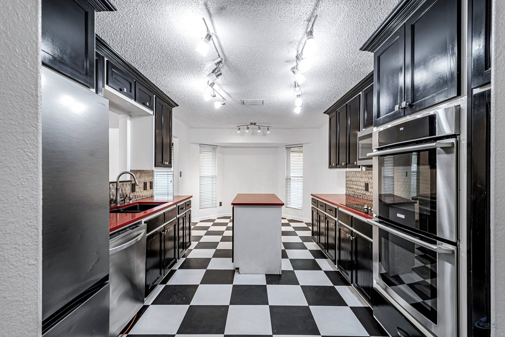 412 E 89th St, Odessa, Texas image 14