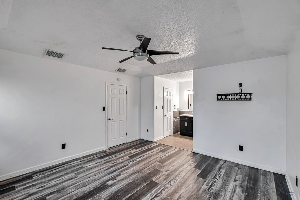 412 E 89th St, Odessa, Texas image 34