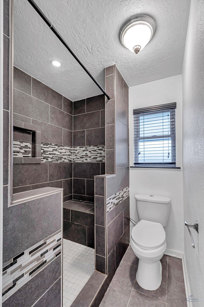 412 E 89th St, Odessa, Texas image 38