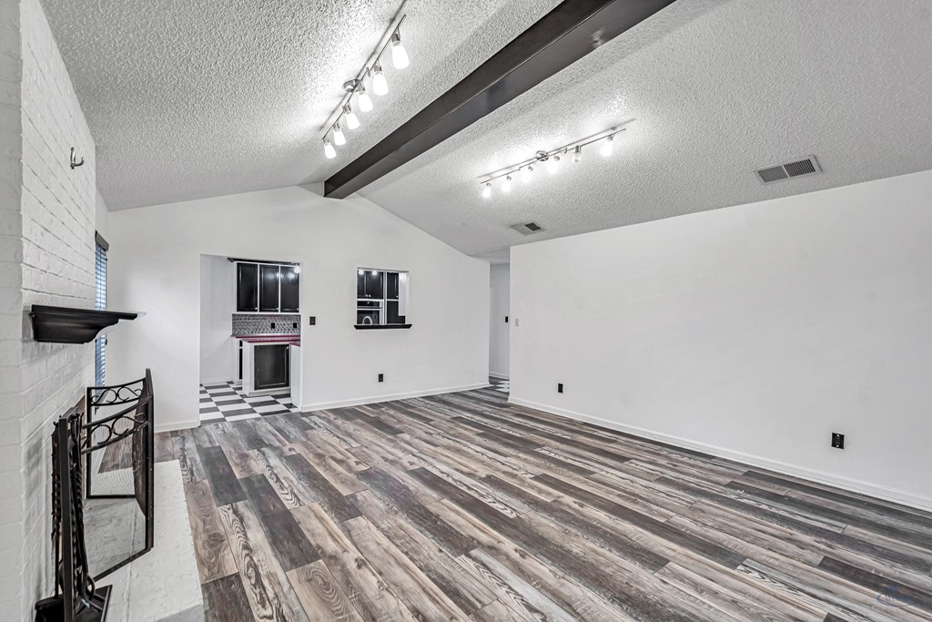 412 E 89th St, Odessa, Texas image 27