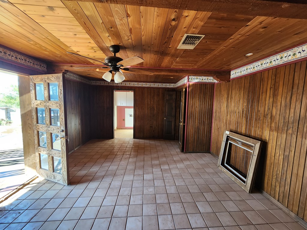 1601 N County Rd 1110, Midland, Texas image 8