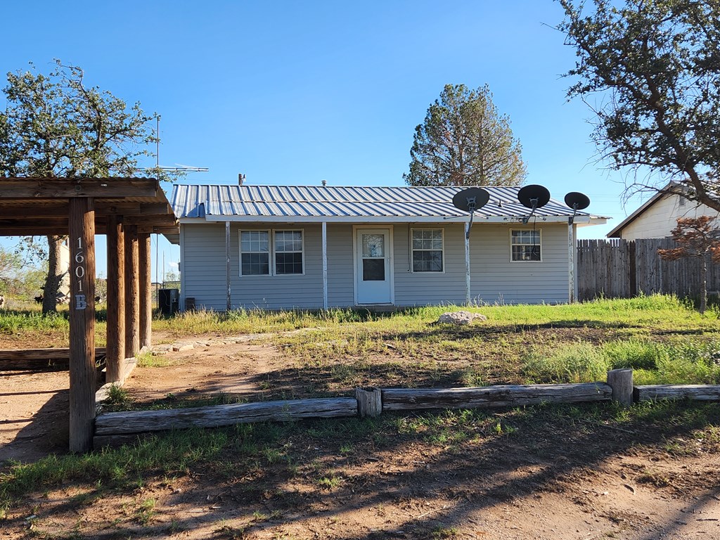 1601 N County Rd 1110, Midland, Texas image 41