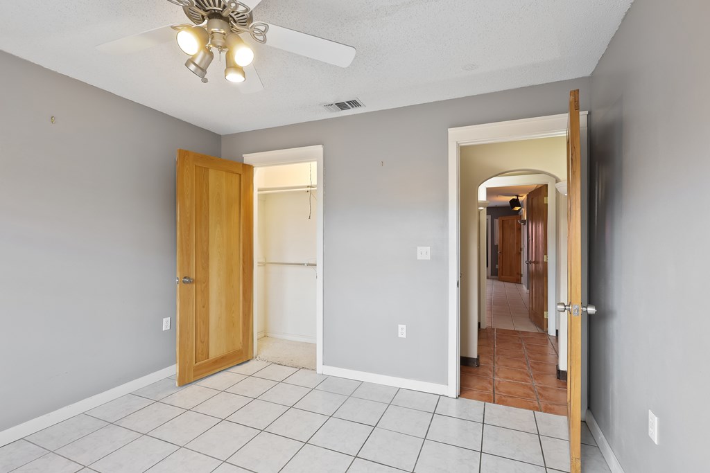 505 E Nations, Alpine, Texas image 18