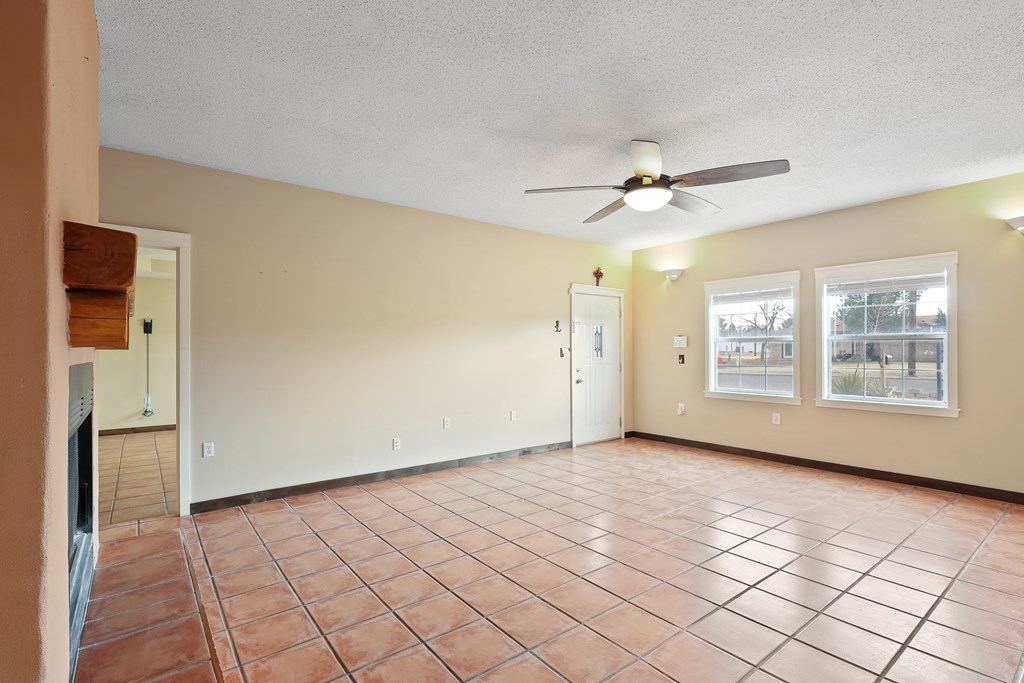 505 E Nations, Alpine, Texas image 5