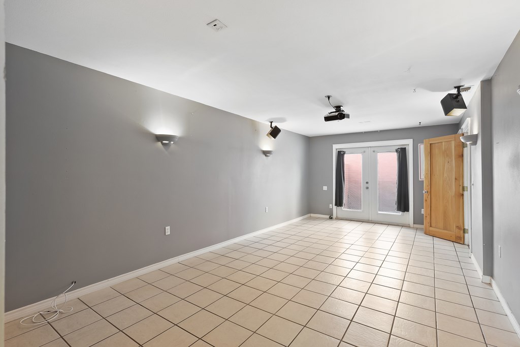 505 E Nations, Alpine, Texas image 15