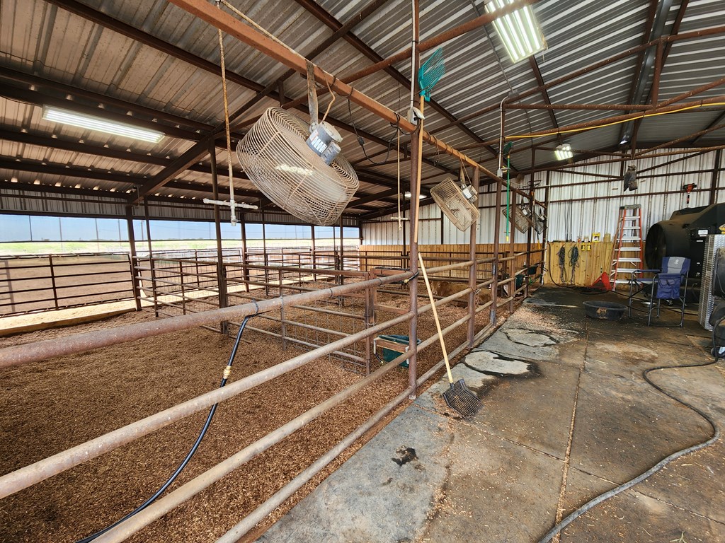 2401 S County Rd 1050, Midland, Texas image 37