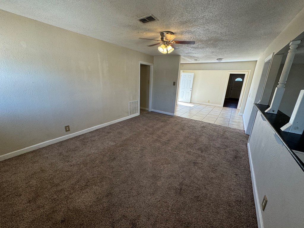 310 E Oak Ave, Midland, Texas image 3