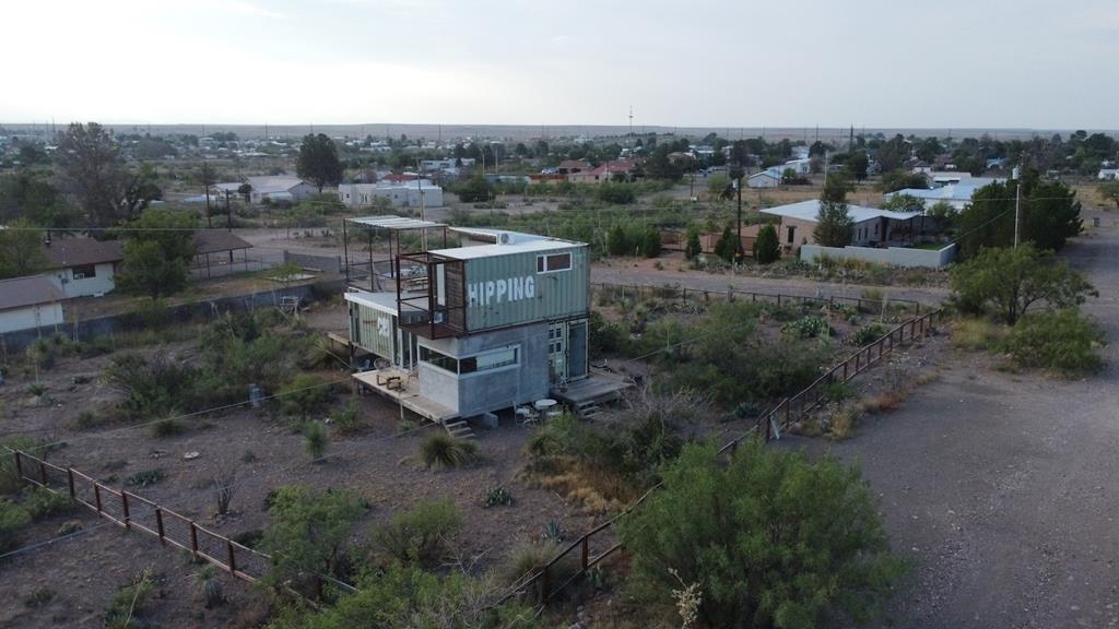 1100 S Hermosa St, Marfa, Texas image 45