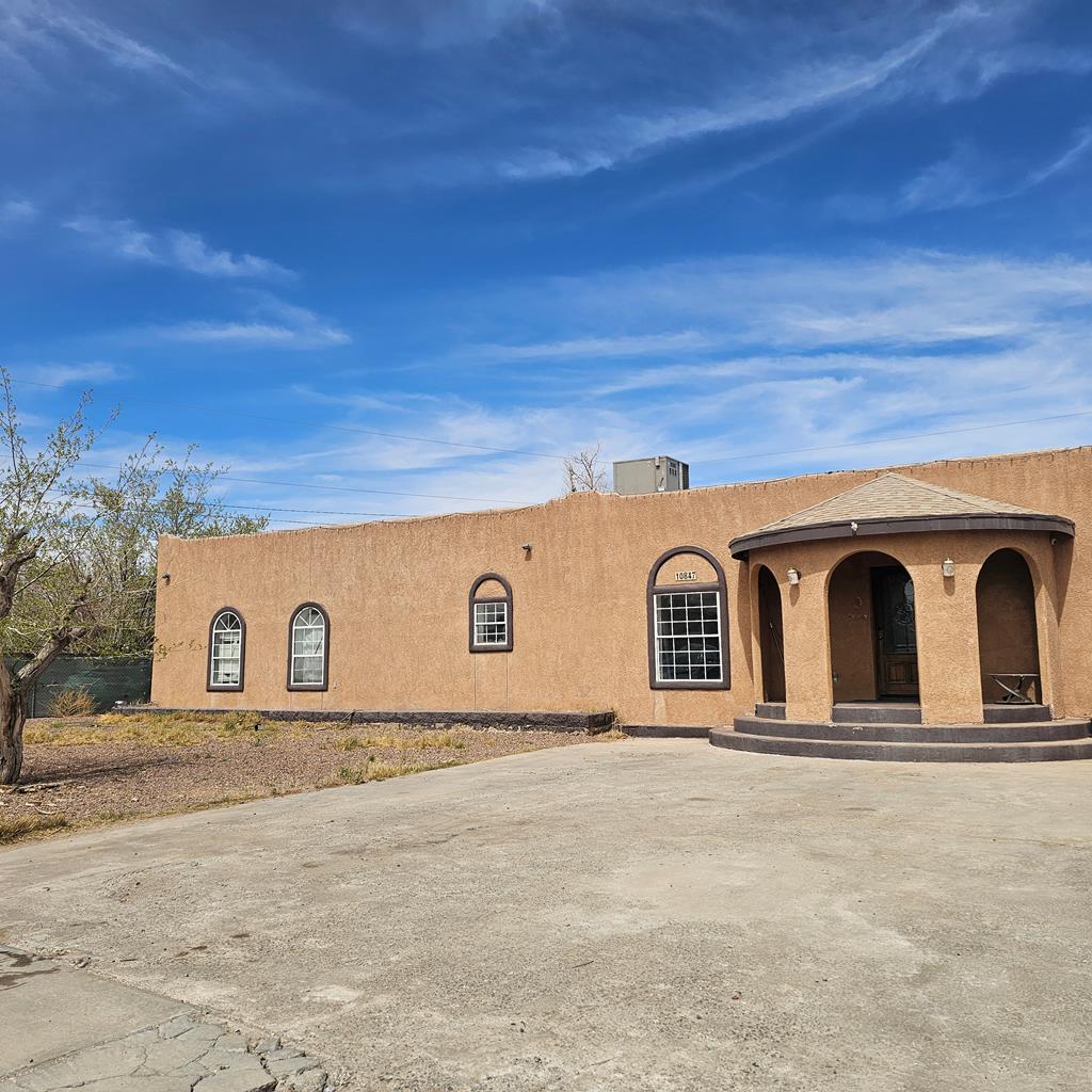 10847 Arlene Cir, Socorro, Texas image 1