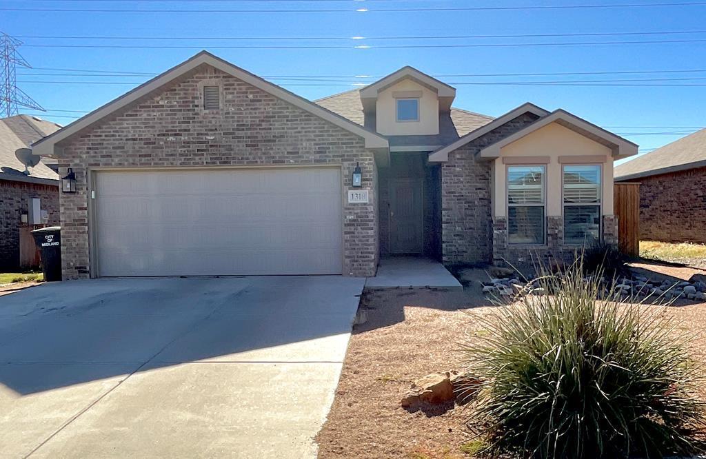 1318 Wrangler Ln, Midland, Texas image 1