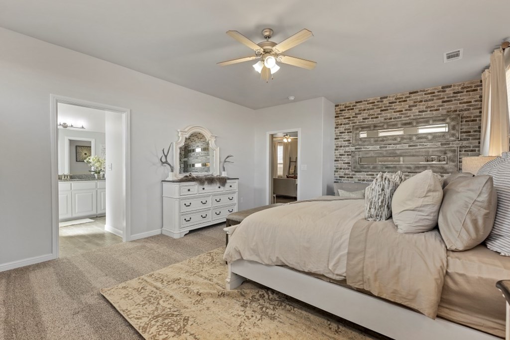 2003 Northern Ln, Midland, Texas image 13