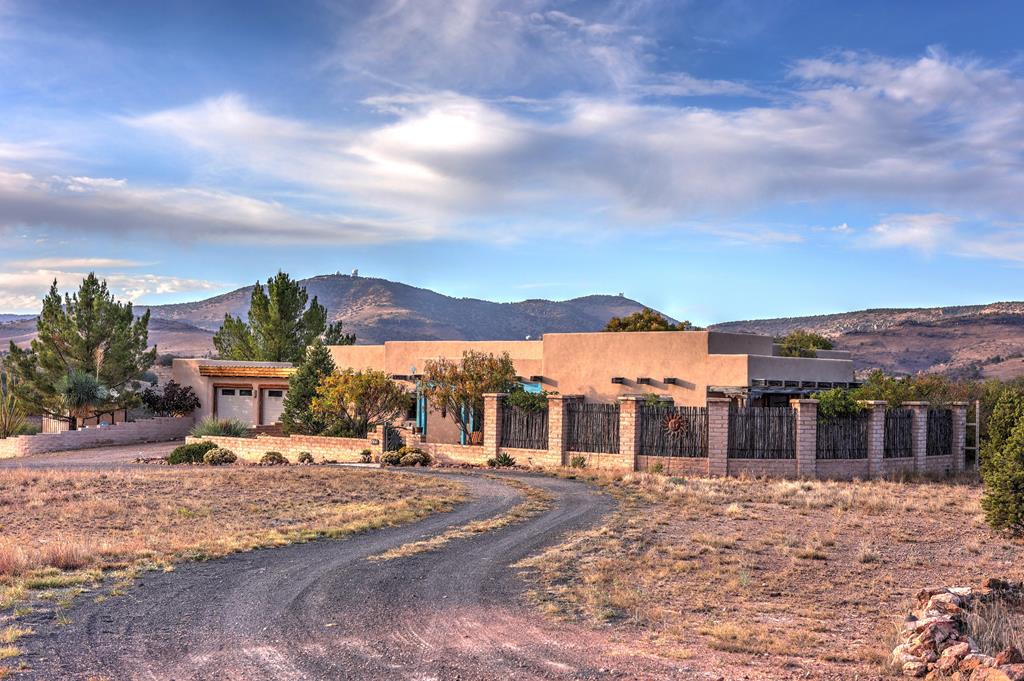 122 Antler Drive, Fort Davis, Texas image 1