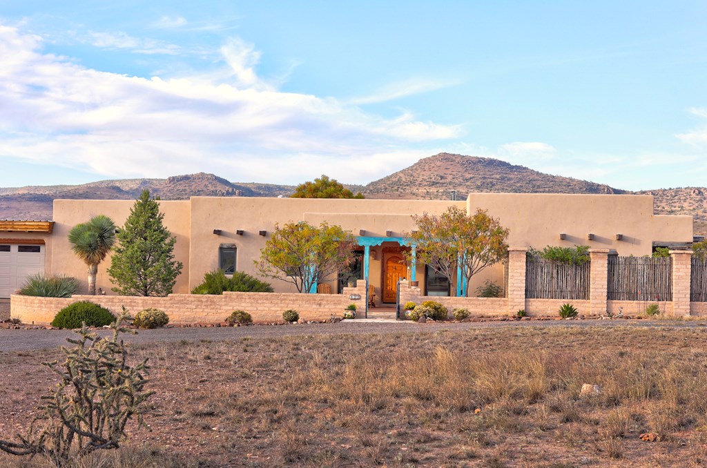 122 Antler Drive, Fort Davis, Texas image 3