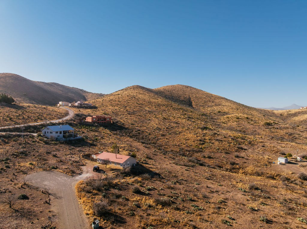 1020 Logan, Alpine, Texas image 3