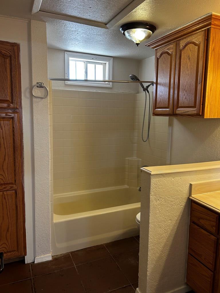 1020 Logan, Alpine, Texas image 35