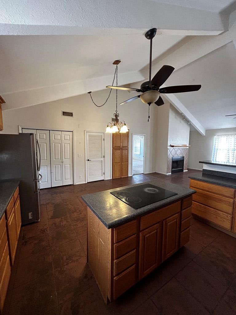 1020 Logan, Alpine, Texas image 16