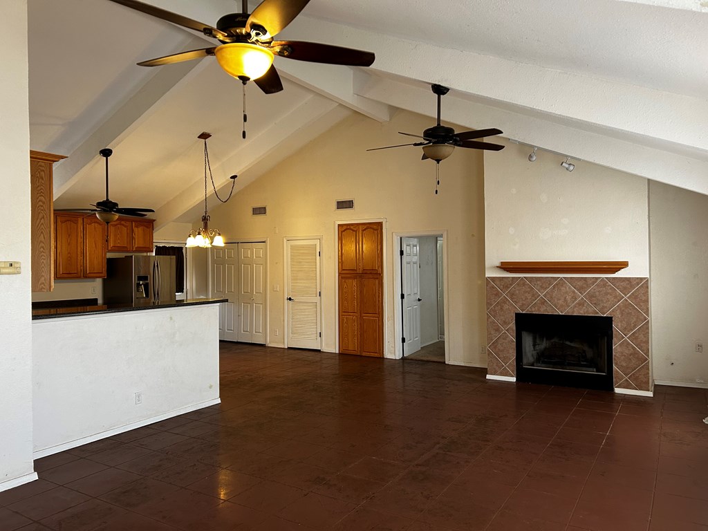 1020 Logan, Alpine, Texas image 8