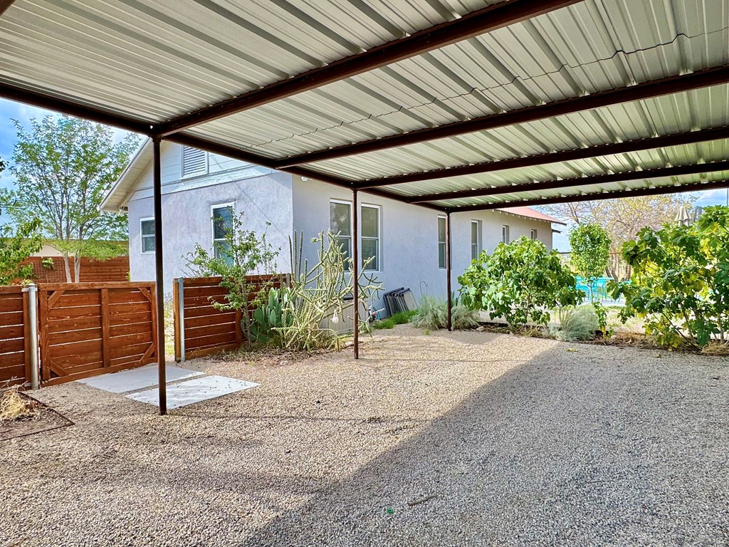 1027 Caa St, Marfa, Texas image 40