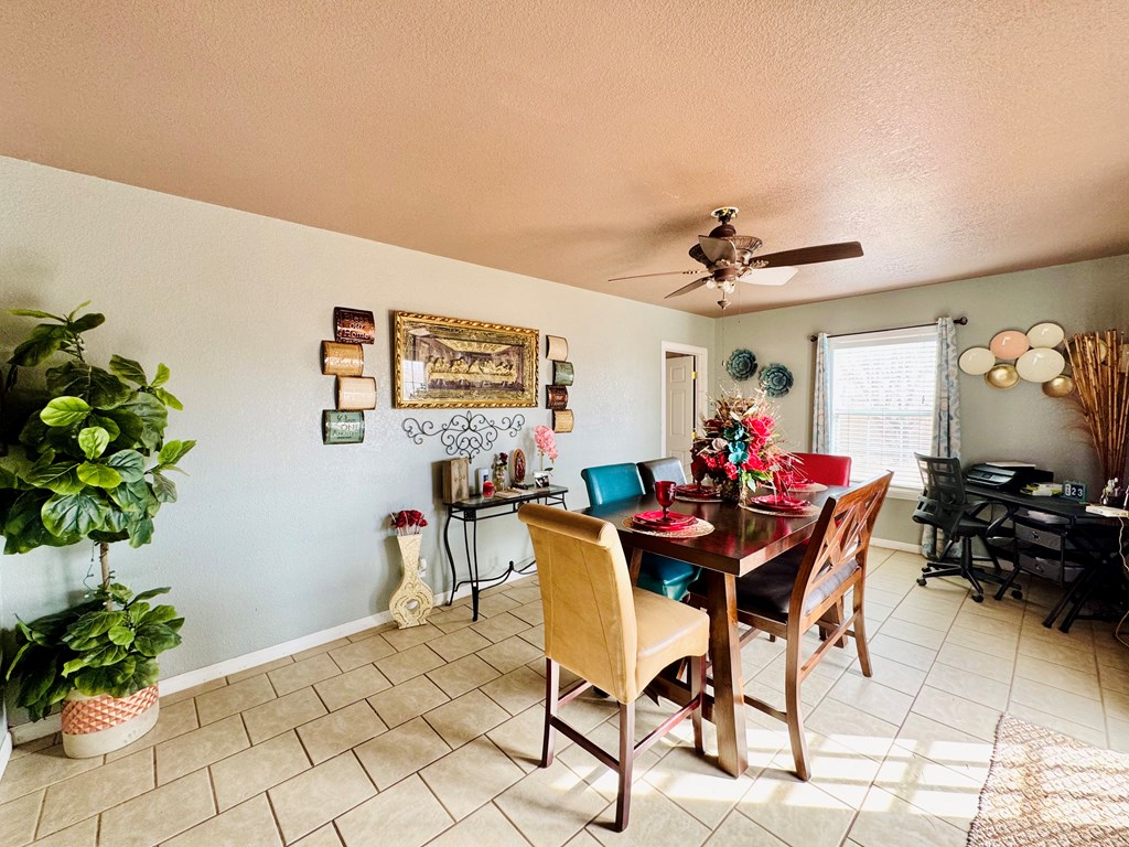 14060 Lariat Trail, Gardendale, Texas image 19