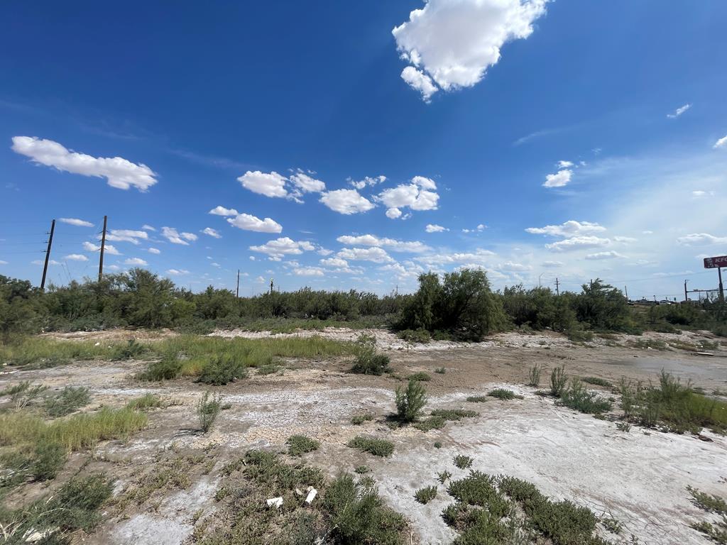 I-20, Pecos, Texas image 5