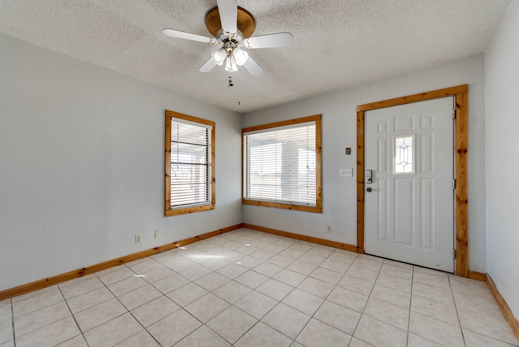 4530 W Morris St, Odessa, Texas image 6