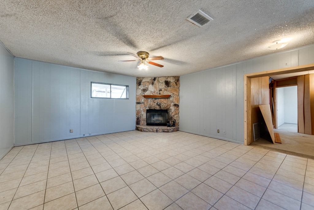 4530 W Morris St, Odessa, Texas image 11