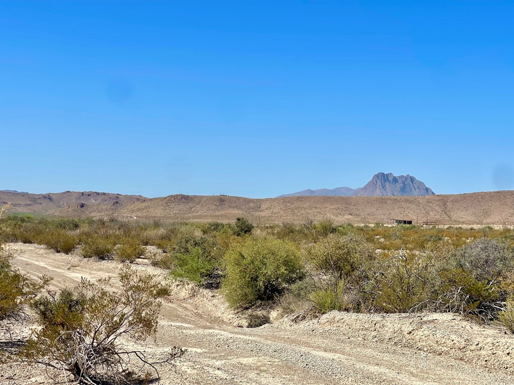 C 128 Private Rd, Terlingua, Texas image 5