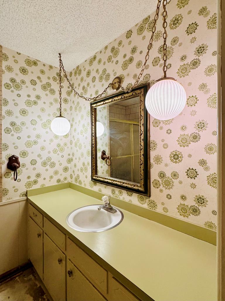 1214 NW 14th St Nw St, Andrews, Texas image 9