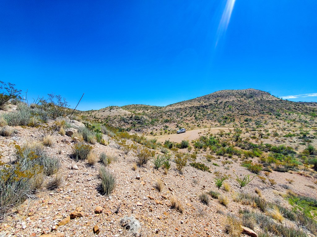 26319 Private Rd, Terlingua, Texas image 5