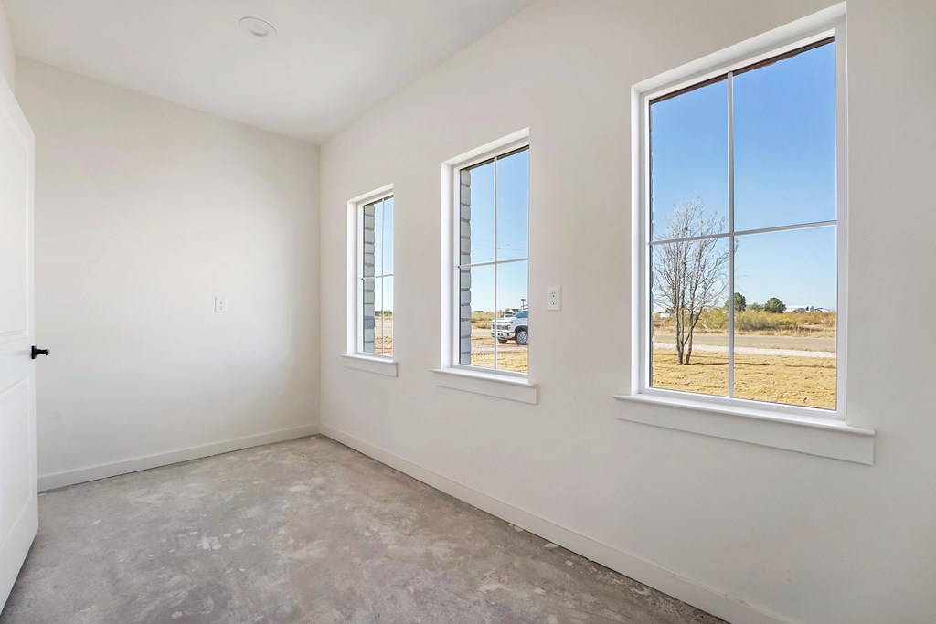 13700 E County Rd 113, Midland, Texas image 23