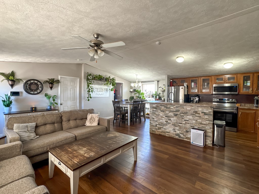 115 Cimarron, Andrews, Texas image 6