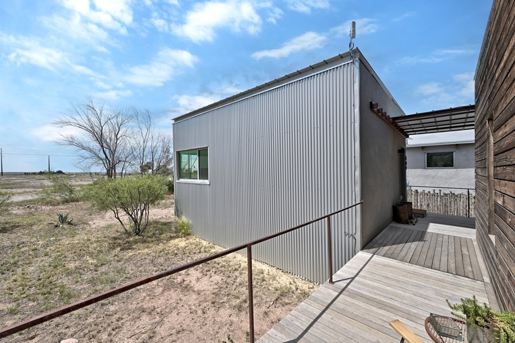 409 E Waco St, Marfa, Texas image 31