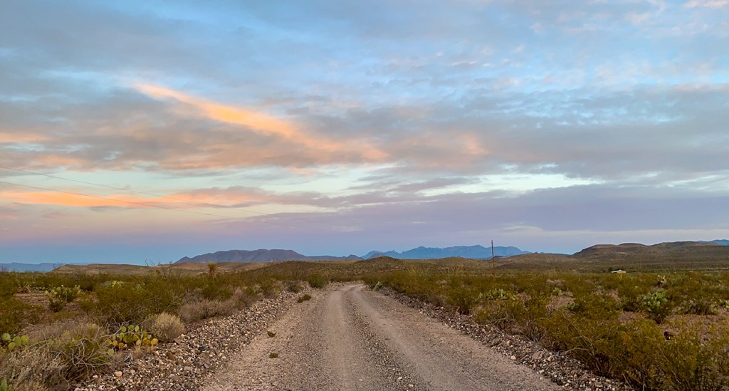 66 Cats Eye Rd, Terlingua, Texas image 10