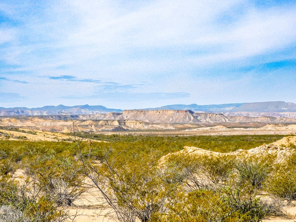 14192 La Luna Rd, Terlingua, Texas image 4