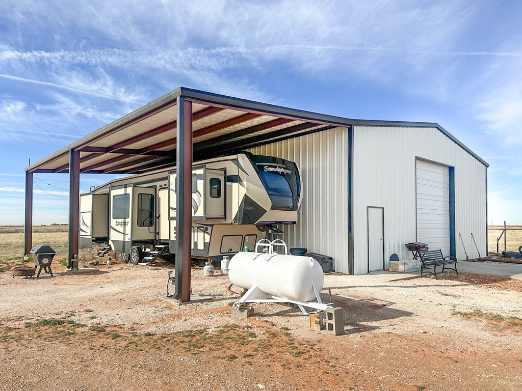 231 County Rd 218, Seminole, Texas image 2