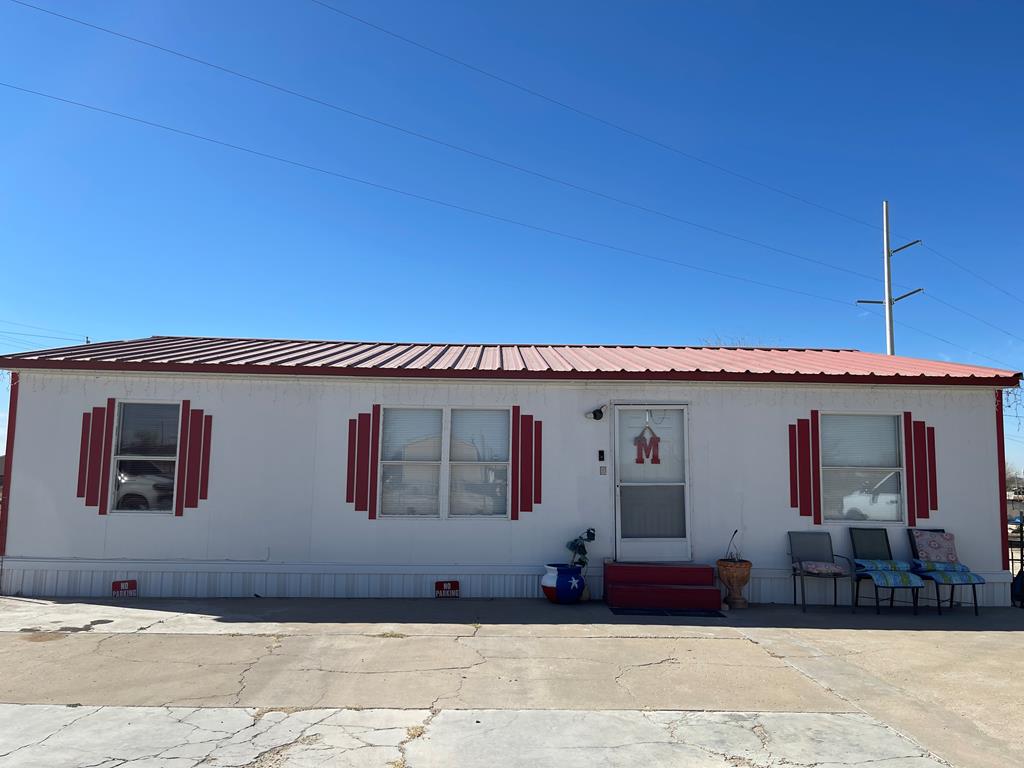 1390 Chaparral Rd, Fort Stockton, Texas image 1